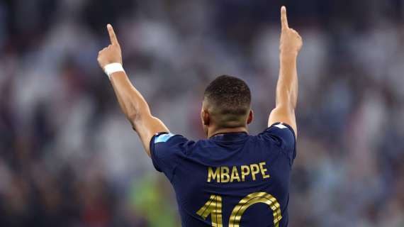 PSG, presentata la seconda maglia 23/24: tra i testimonial anche l'uomo mercato Mbappé