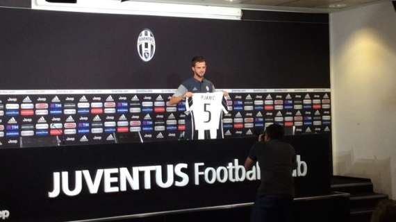 Pjanic: "Sentivo che era arrivato il momento di cambiare. Alla Juventus conta solo vincere"