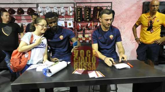 Rüdiger e Torosidis incontrano i tifosi al Nike Store di Pinzolo. Il tedesco: "Il recupero va bene". FOTO!