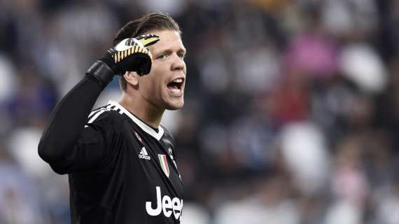 Juventus, Szczesny: "Ho scelto la Juve per vincere tutto. Scudetto? C'é anche la Roma"