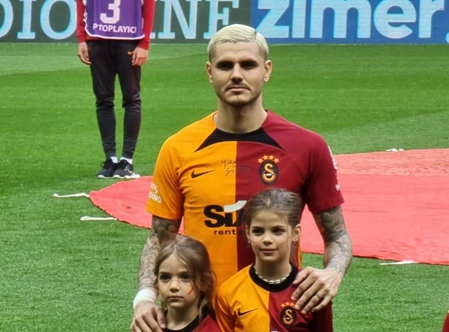 Calciomercato Roma – Icardi, futuro da decifrare: contatti con Roma, Milan e Como