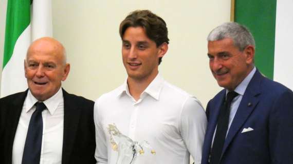 Premio AiCS "Beppe Viola", Bove: "Sono felice alla Roma, ma non parlo del contratto. Contro lo Slavia è una partita fondamentale". VIDEO! PHOTOGALLERY!