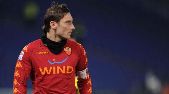 Totti: "Vincere per rimanere incollati al Milan"