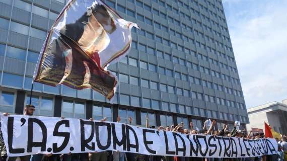 Accadde oggi - De Rossi, tifosi contestano all'EUR. Clamoroso attacco a Totti da parte dell'Inter