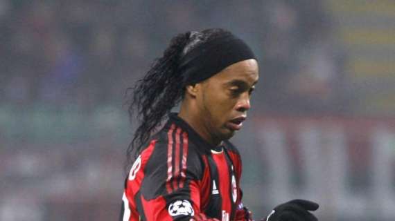 Follie in Brasile per l'esordio di Ronaldinho