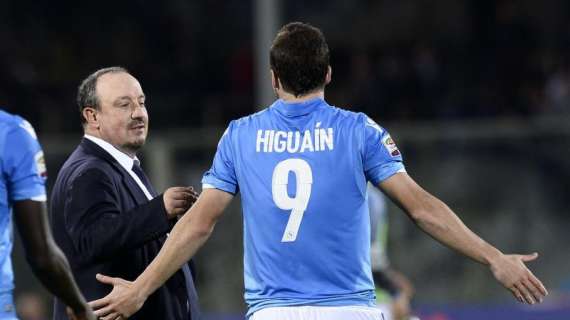 Napoli, Benitez non rinuncerà a Higuain per la gara contro la Roma