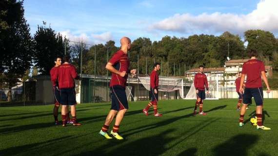 TRIGORIA - Destro in gruppo, differenziato per Benatia, out Totti e Gervinho. FOTO!