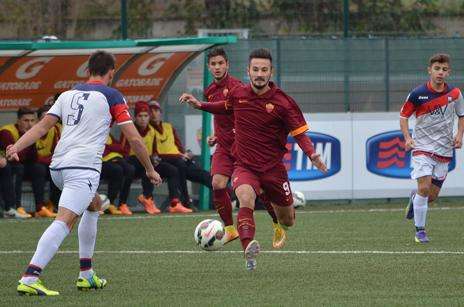 PAGELLE AS ROMA vs FC CROTONE 3-0 - Vestenický stende i rossoblù. A segno anche Di Mariano