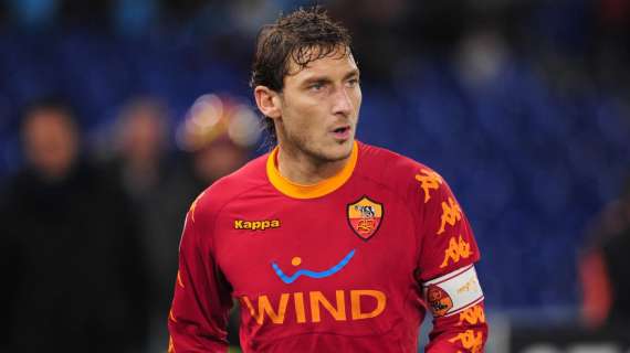 Turnover in attacco, stavolta in panchina potrebbe andare Totti