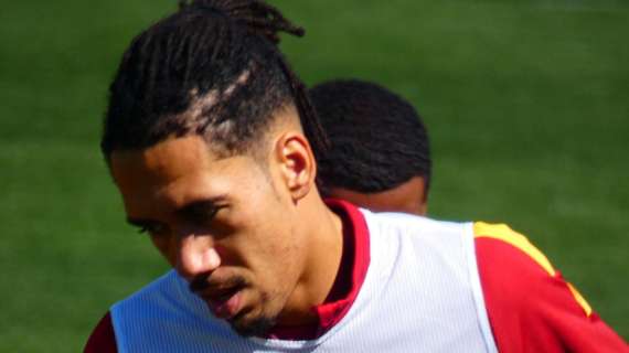 La dedica di Smalling al suo agente dopo il rinnovo con la Roma