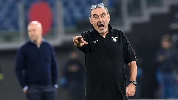 Lazio, Sarri risponde a Mourinho: "La Roma giovedì giocherà un'amichevole, noi abbiamo fatto una guerra, c'è una differenza fondamentale". VIDEO! 