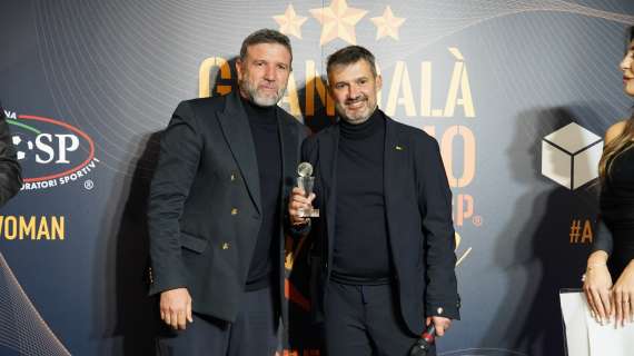 Gran Galà del Calcio ADICOSP Woman: Spugna miglior coach, Giugliano miglior calciatrice, di Greggi il miglior gol. FOTO!