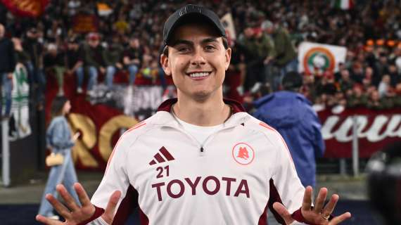 Dybala: "Stagione agrodolce, complimenti alla squadra. Grazie mister, un grande applauso"
