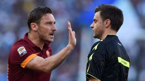 Accadde oggi - Rizzoli: "Dopo l'episodio con Totti ho pensato di smettere". Delio Rossi: "Nessun problema ad allenare la Roma"