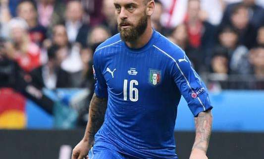 Ultimi giorni di vacanza a Roma per De Rossi. FOTO!