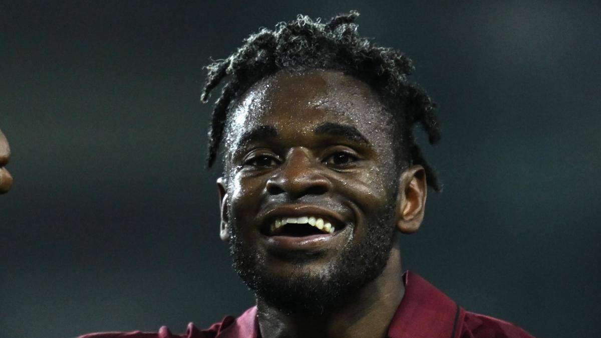 Torino, Zapata a Superga legge i nomi del Grande Torino