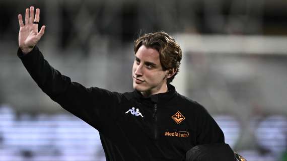 Roma-Fiorentina, l'omaggio della Curva Sud a Bove