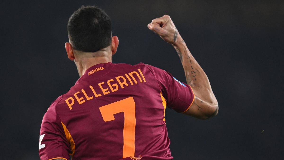 Pellegrini: "Sono onorato di poter indossare la maglia della Roma ogni giorno"