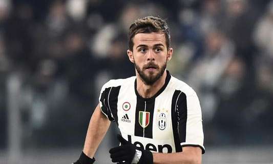 Juventus, Pjanic: "Temo Roma e Napoli per lo scudetto. I giallorossi hanno un grande allenatore"