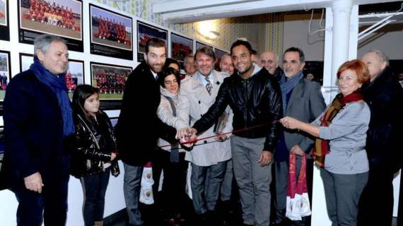 Inaugurata la mostra "In nome della rosa. La storia della AS Roma in 90 formazioni". FOTO!