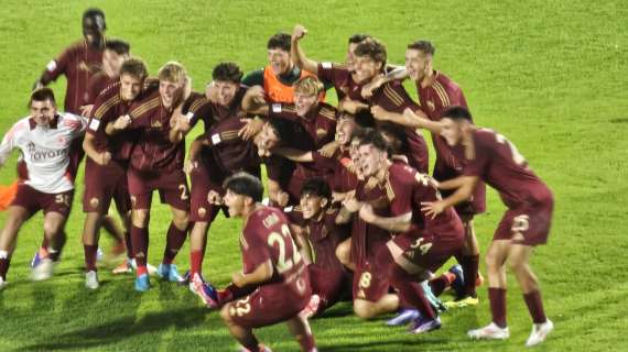 PRIMAVERA 1 - Lazio-Roma 1-2 - Derby ai giallorossi nonostante l'inferiorità numerica e primato in classifica a punteggio pieno. FOTO!