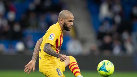 Dani Alves condannato per violenza sessuale, il Barcellona lo "rimuove" dalla sua storia