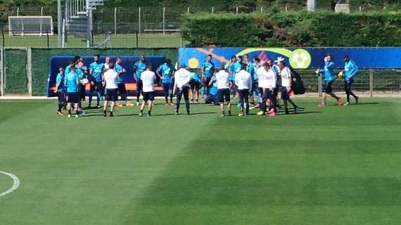 Italia in campo per l'allenamento: Buffon out per febbre