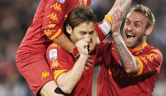 In vetta vincono tutte. Inspiegabile Ibra, un Totti leggendario rilancia la Roma