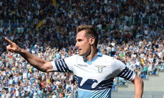 Lazio, Klose: "La Roma? Guardiamo gara dopo gara"