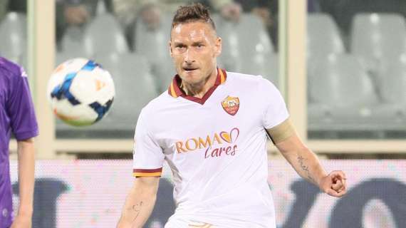 Twitter AS Roma, Totti: "Sostengo la campagna La lotta al cancro non ha colore, fai gol contro i tumori"