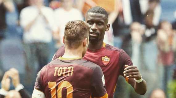 Instagram, Rüdiger fa gli auguri a Totti: "Orgoglioso di essere il compagno di squadra di uno dei più grandi di sempre"