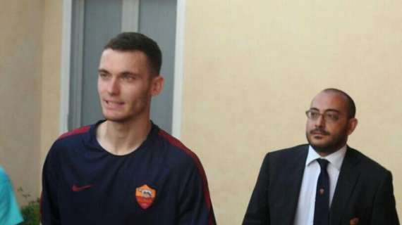 VILLA STUART - Visite mediche per Vermaelen, il belga indossa il materiale della Roma. FOTO! VIDEO!