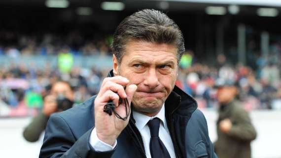 Napoli, Mazzarri: "Per la classifica attenzione anche alla Roma"