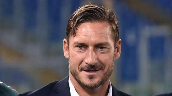 Totti: "Ronaldo favorito per il Best FIFA Player. Miglior allenatore dico Zidane. Buffon o Navas per la porta"