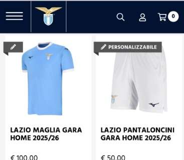 Nuova gaffe della Lazio: i calzettoni in vendita a 132 euro. FOTO!