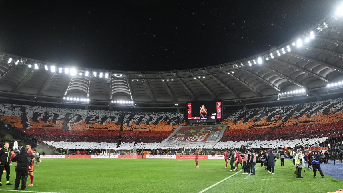 Roma-Lazio, derby a rischio slittamento: possibile posticipo a lunedì 18 maggio