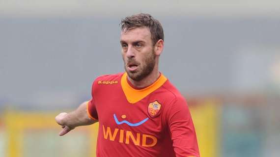 ROMA-PARMA, i convocati: tornano De Rossi e Gago, out Simplicio. Prima convocazione per Marquinho