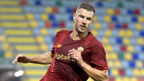 Fenerbahce, Dzeko: “Potevo lasciare la Roma dopo il primo anno, ma volevo dimostrare chi fossi. L’esonero di De Rossi? Mi ha sorpreso”