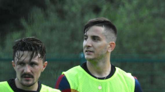 Un tifoso dell'AEK Atene a Pinzolo per Manolas