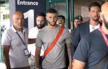  Calciomercato Roma - Hermoso è atterrato a Fiumicino, De Rossi ha parlato con lui ieri sera. FOTO! VIDEO!