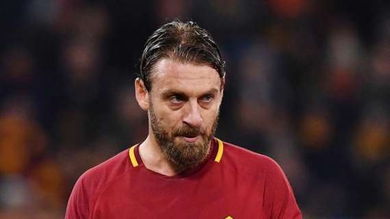Inaugurato l'Experience Floor dell'AS Roma Store a via del Corso: presenti Totti, De Rossi e Karsdorp