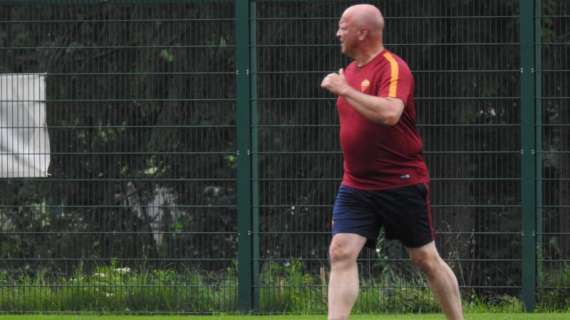 PINZOLO - Zecca partecipa alla sfida tra lo Staff AS Roma e la stampa. FOTO!