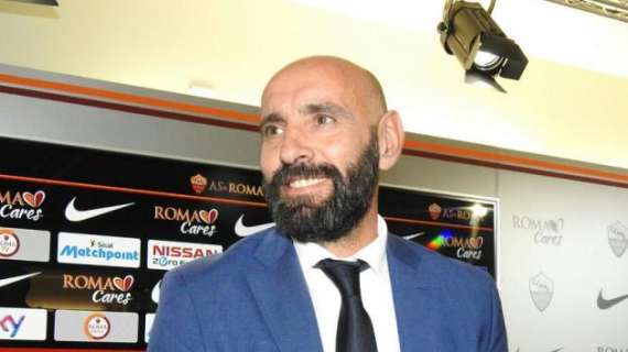 Twitter, un tifoso a Monchi: "Mahrez possibile?", e il ds sorride. VIDEO!