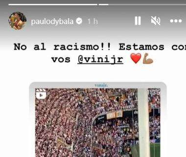 Messaggio di solidarietà a Vinicius jr. da parte di Dybala: "No al razzismo" 