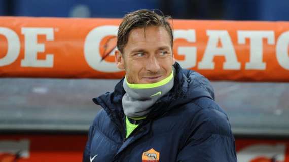 Studenti del liceo scrivono a Totti: "Basta fare pubblicità per il gioco del Lotto"