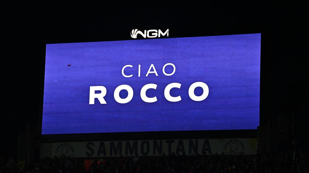 Fiorentina, la moglie e il figlio di Commisso a Firenze per la messa in cattedrale