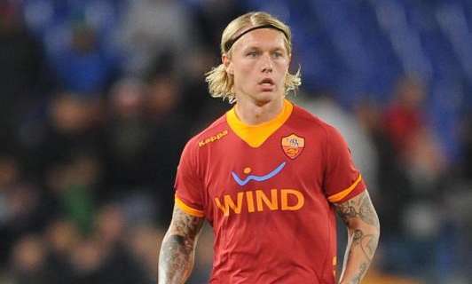 Manchester United, Van Gaal prepara 15 milioni per l'ex romanista Kjaer