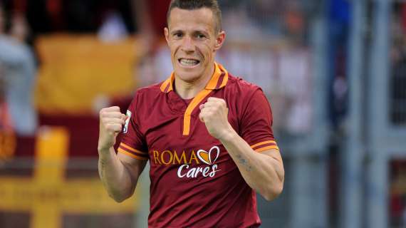 Taddei in visita al Roma Store del centro. FOTO!