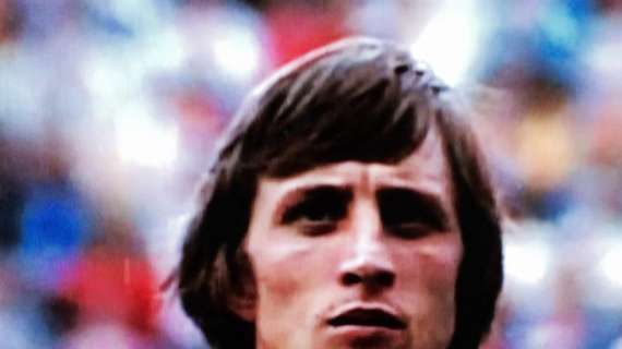 Lutto nel mondo del calcio: si è spento Johan Cruyff. Il cordoglio della Roma. Totti: "Giorno triste per il calcio"