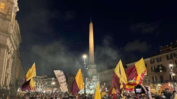 98° compleanno della Roma, la Sud al Gianicolo: "Impetuosa come l'acqua, eterna come il marmo". FOTO!